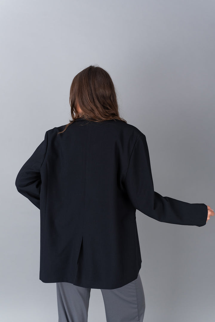 oversized black blazer rear