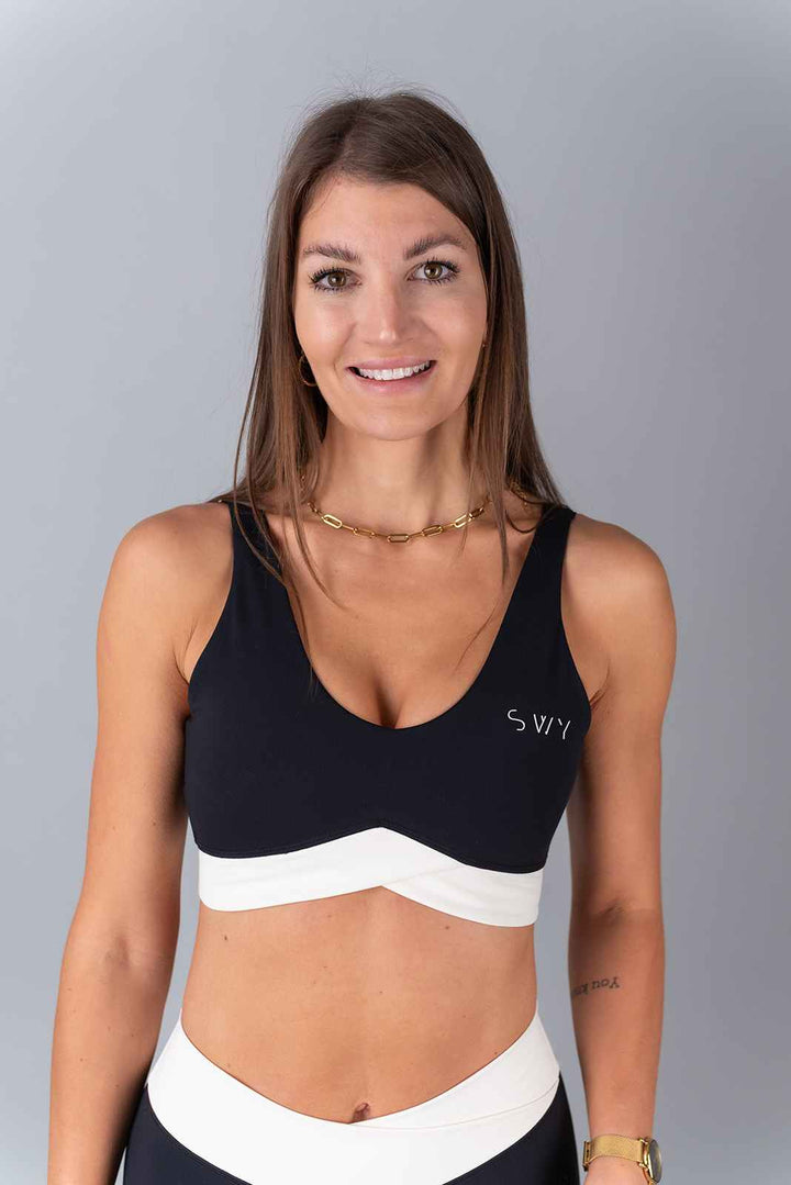 Pureline Crossover Bra